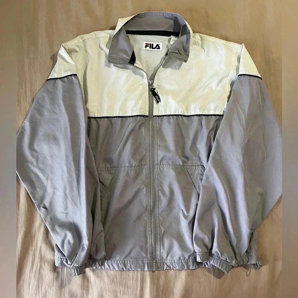 Women’s fila windbreaker - Picture 2 of 7